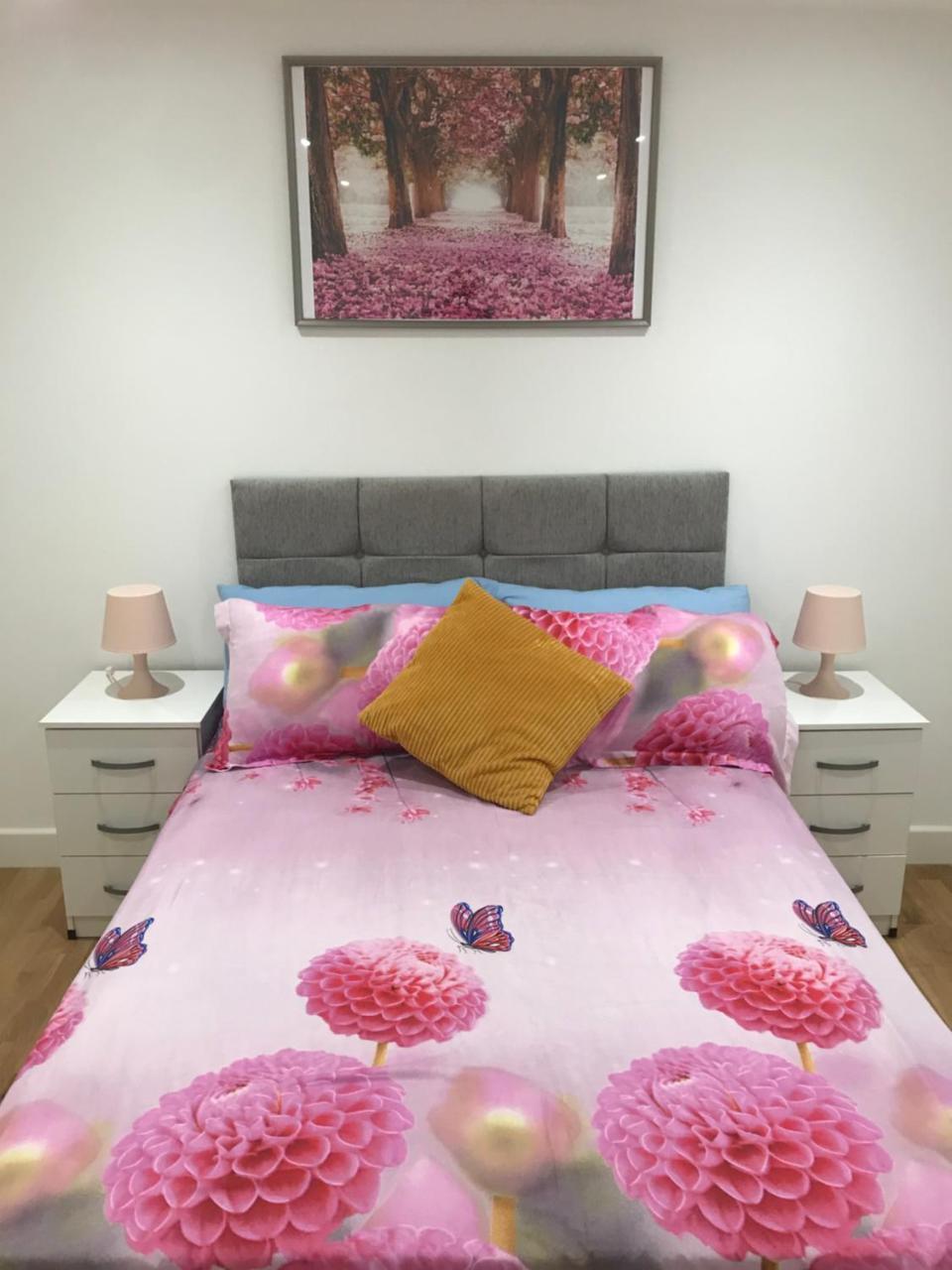 Easystay Slough Central Free Parking Экстерьер фото