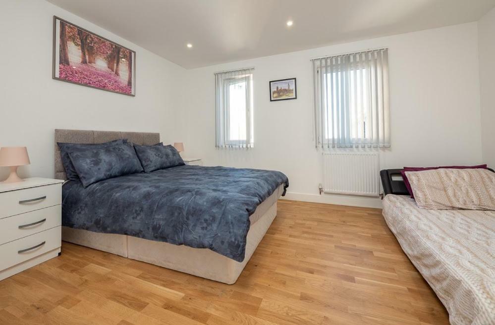 Easystay Slough Central Free Parking Экстерьер фото